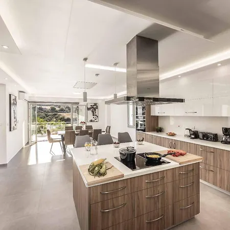 וילה Anastasia Maria Polis