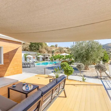 Anastasia Maria * Polis