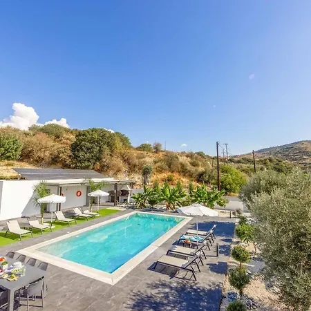 Anastasia Maria ヴィラ Polis