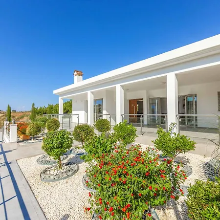 Anastasia Maria ヴィラ *