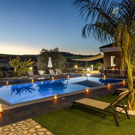 וילה Anastasia Maria Polis