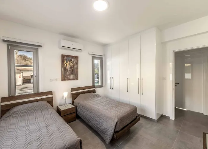 Anastasia Maria * Polis