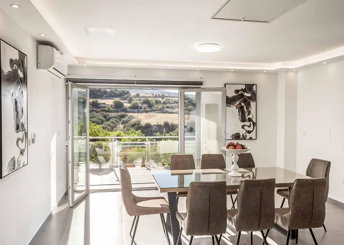 Anastasia Maria ヴィラ Polis