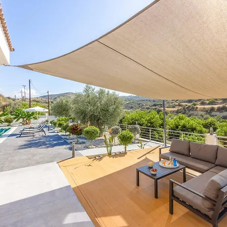 别墅 Anastasia Maria *