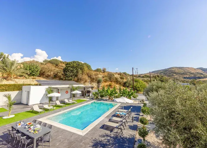 Anastasia Maria Willa Polis